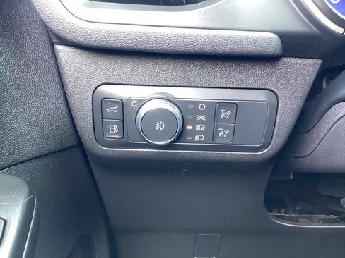 Used 2022 Ford Escape SEL w/ Technology Package AWD/4WD image 27