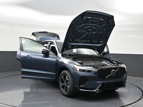 New 2026 Volvo XC60 T8 Core AWD/4WD image 29
