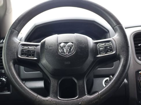 Used 2016 RAM 1500 Express AWD/4WD image 17