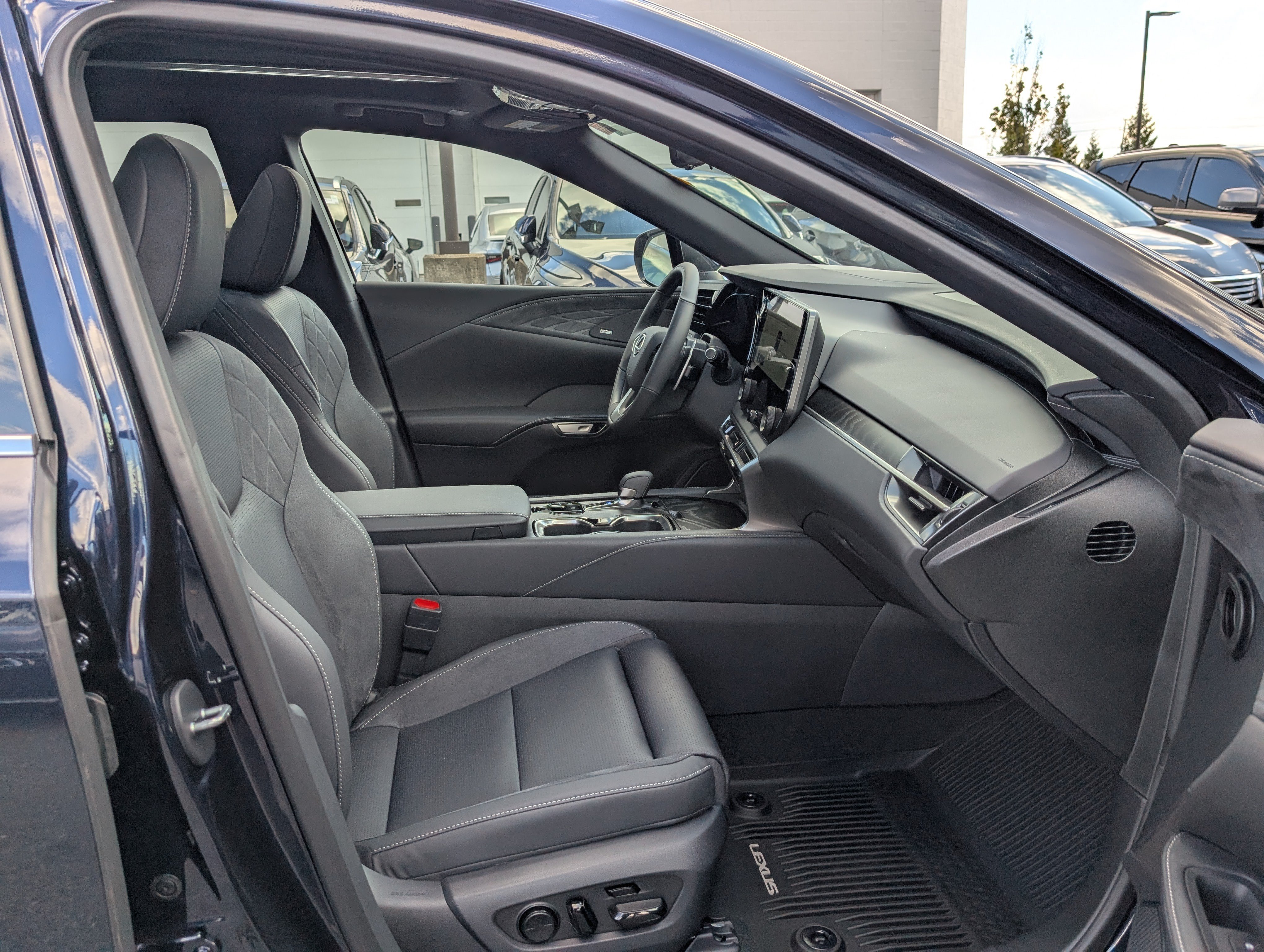 New 2026 Lexus RX 350 AWD w/ Convenience Package image 7