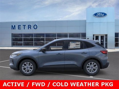 New 2025 Ford Escape Active w/ Cold Weather Package image 30
