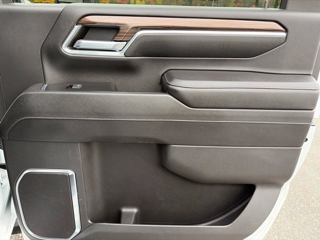 Used 2024 Chevrolet Silverado 3500 LT w/ Convenience Package AWD/4WD image 30