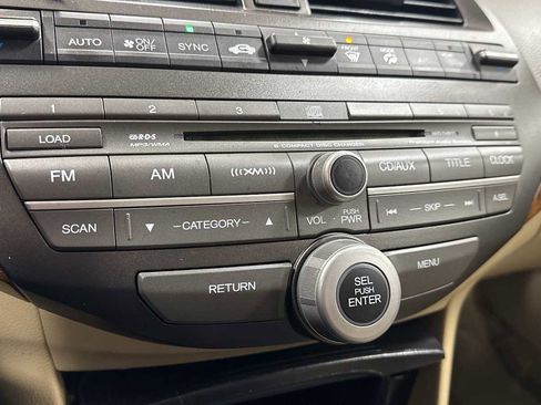 Used 2010 Honda Accord EX-L image 18