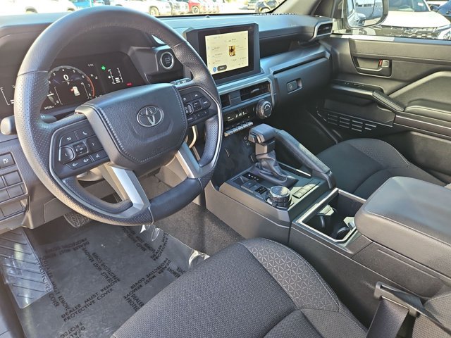 Used 2025 Toyota 4Runner SR5 AWD/4WD image 13