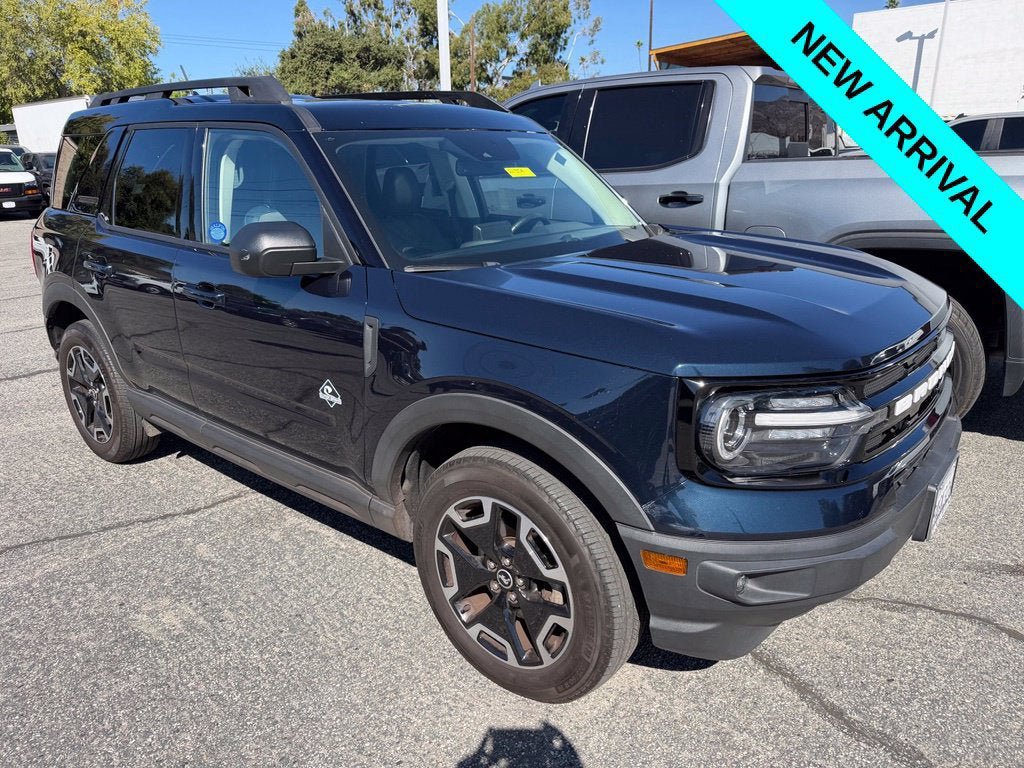 Used 2022 Ford Bronco Sport Outer Banks AWD/4WD image 2