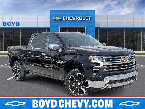 New 2026 Chevrolet Silverado 1500 LTZ w/ LTZ Premium Package AWD/4WD image 1