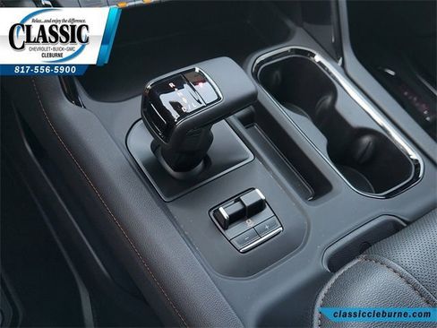 Used 2025 GMC Sierra 1500 AT4 w/ AT4 Premium Package image 22