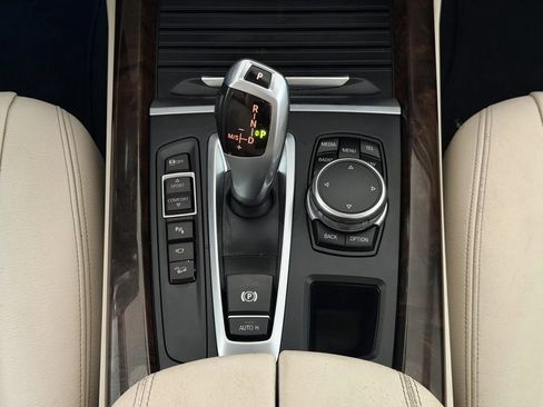 Used 2015 BMW X5 xDrive35d w/ Premium Package AWD/4WD image 33