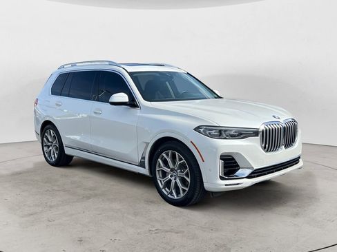 Used 2020 BMW X7 xDrive40i w/ Cold Weather Package AWD/4WD image 1