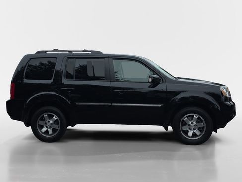 Used 2010 Honda Pilot Touring image 3