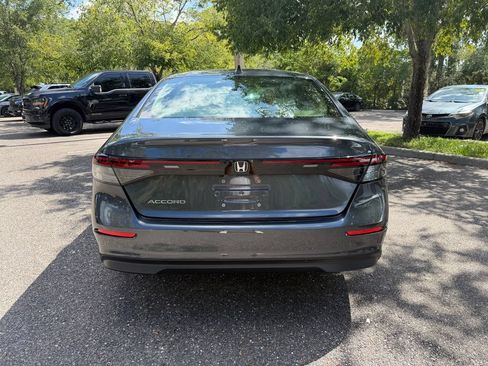Certified 2023 Honda Accord EX image 5