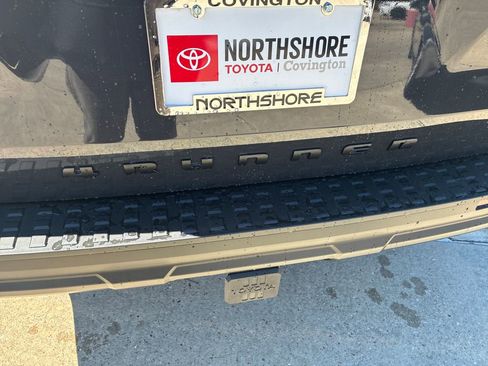 New 2026 Toyota 4Runner SR5 image 6