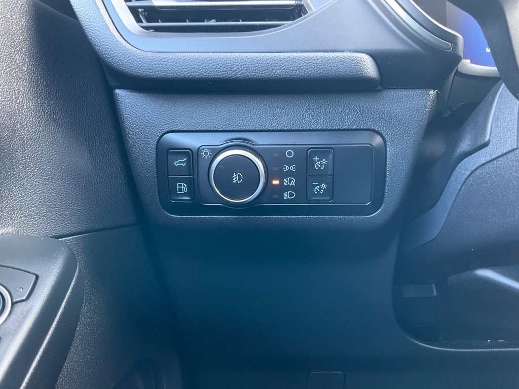 Used 2024 Ford Escape SE FWD image 38