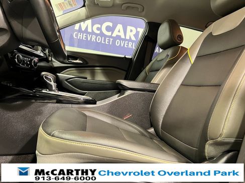 Used 2025 Chevrolet Trax ACTIV w/ Driver Confidence Package image 24