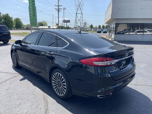 Used 2017 Ford Fusion Titanium image 3