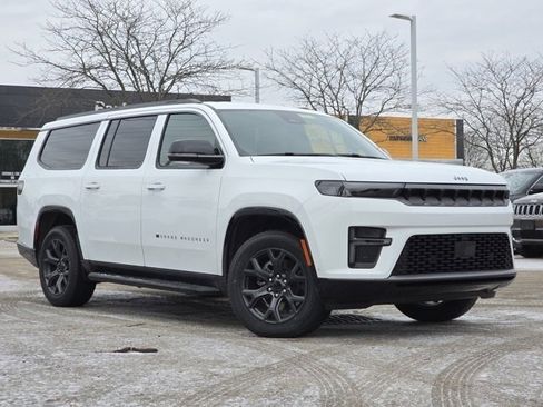 New 2026 Jeep Grand Wagoneer L Limited w/ 8-Passenger Seating Package image 2