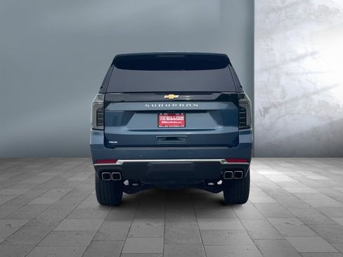 Used 2025 Chevrolet Suburban High Country AWD/4WD image 5