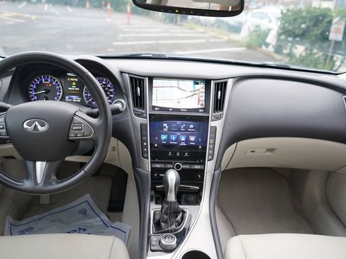 Used 2015 INFINITI Q50 Premium w/ Navigation Package image 15