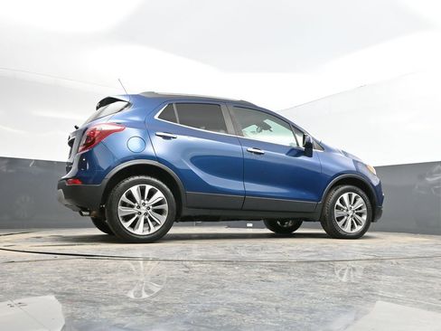 Used 2020 Buick Encore Preferred image 38