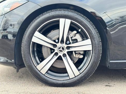 Used 2023 Mercedes-Benz C 300 4MATIC Sedan image 9