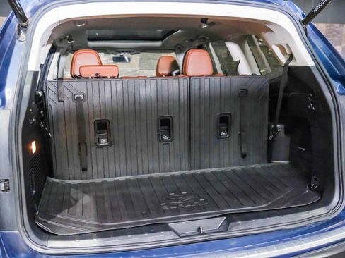 Used 2019 Subaru Ascent Touring w/ Popular Package #3 AWD/4WD image 47