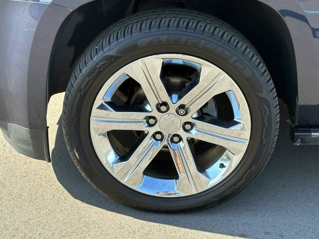 Used 2018 GMC Yukon XL Denali w/ Denali Ultimate Package AWD/4WD image 8