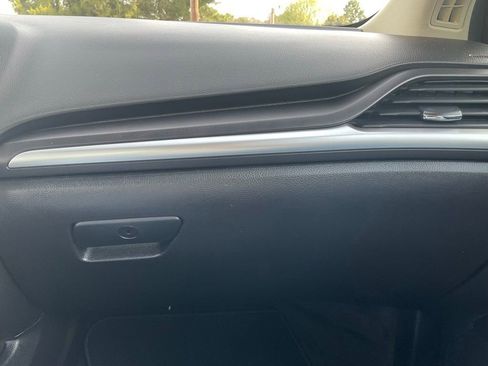 Used 2019 Ford Fusion Titanium image 42