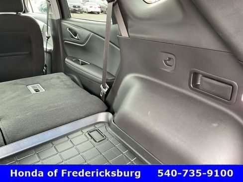 Used 2025 Chevrolet Blazer LT image 27