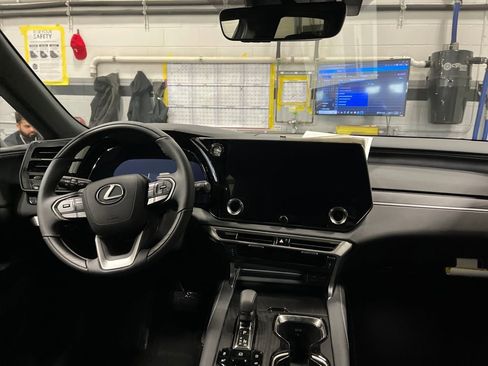 New 2026 Lexus RX 350 Premium image 9