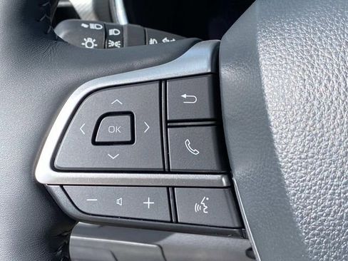 New 2026 Toyota Highlander Platinum AWD/4WD image 15
