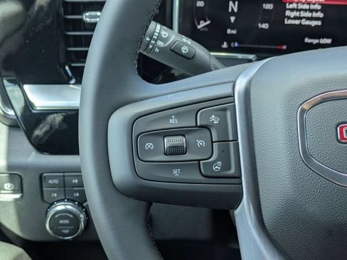 New 2026 GMC Sierra 2500 SLT w/ SLT Premium Package AWD/4WD image 16
