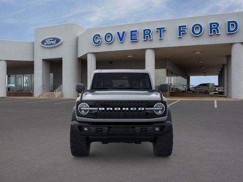 New 2026 Ford Bronco Badlands w/ Black Appearance Package AWD/4WD image 6