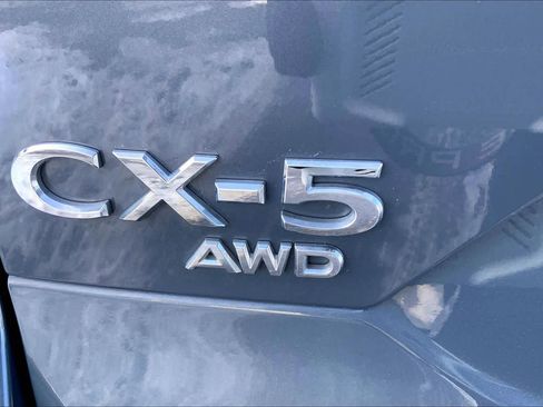 Used 2023 MAZDA CX-5 Carbon Edition image 9