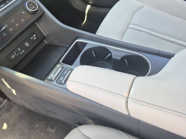 Used 2025 Hyundai Sonata SEL FWD image 23
