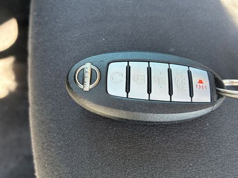 Used 2025 Nissan Altima 2.5 SV FWD image 24