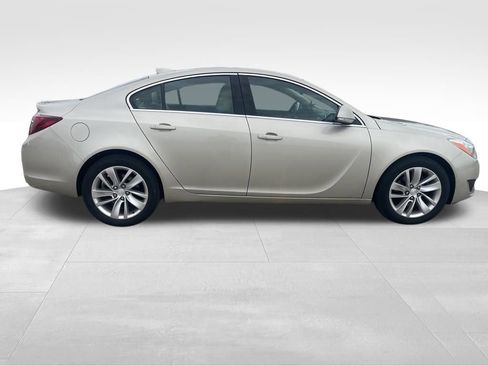 Used 2015 Buick Regal Premium image 7