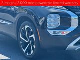Used 2023 Mitsubishi Outlander SE image 3