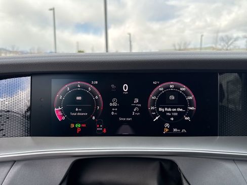 New 2026 Volkswagen Tiguan SE image 15