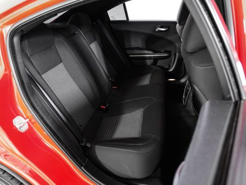 Used 2022 Dodge Charger R/T w/ Performance Handling Group RWD image 34