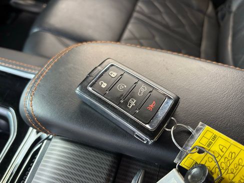 Used 2023 Jeep Grand Wagoneer L Series III w/ Rear Seat Video Group 1 image 27