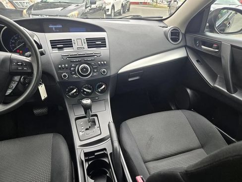 Used 2013 MAZDA MAZDA3 i Sport FWD image 49