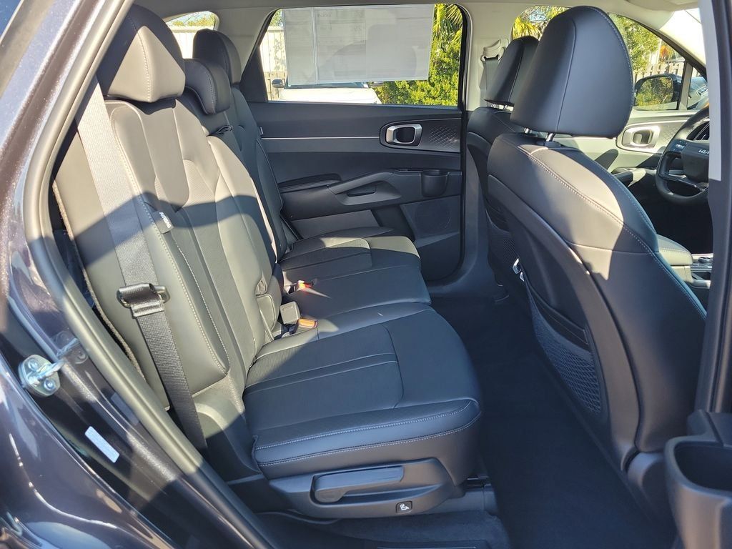 New 2026 Kia Sorento S AWD/4WD image 12
