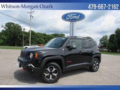 Used 2019 Jeep Renegade Trailhawk w/ UConnect 8.4 Nav Group