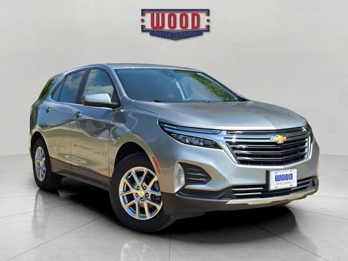 Used 2024 Chevrolet Equinox LT AWD/4WD image 1