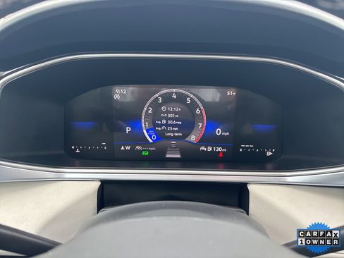 Used 2025 Volkswagen Taos SE image 66