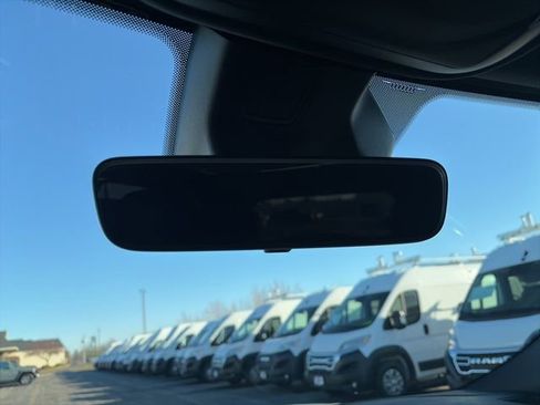 New 2025 Jeep Grand Cherokee Limited w/ Black Appearance Package image 23