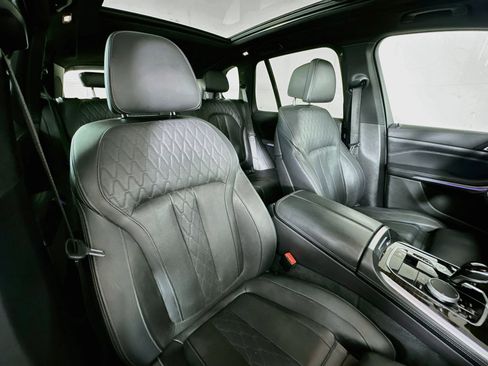 Used 2023 BMW X5 xDrive40i w/ M Sport Package AWD/4WD image 28
