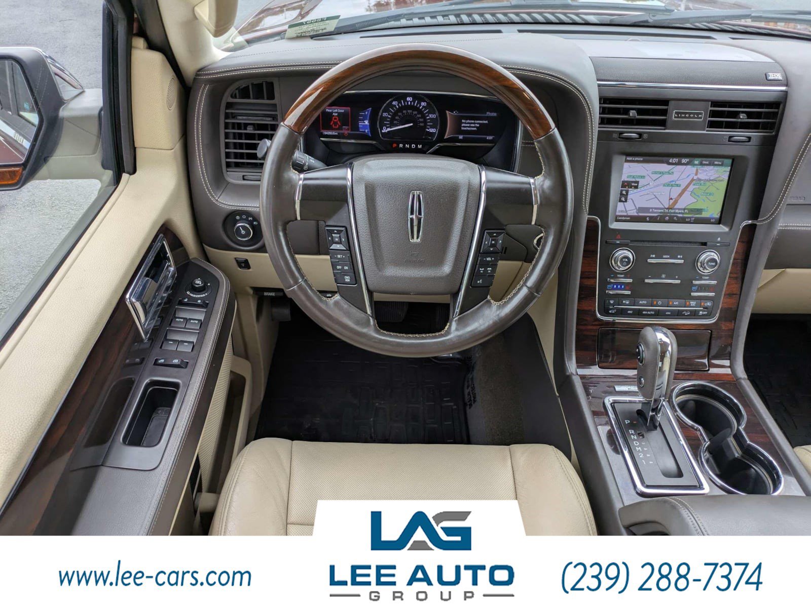 Used 2015 Lincoln Navigator 4WD w/ Equipment Group 101A Reserve image 15