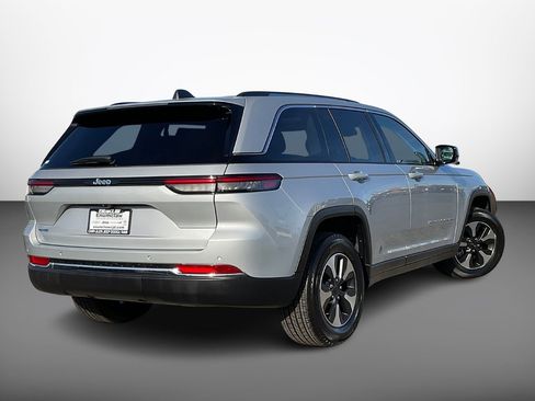 Used 2024 Jeep Grand Cherokee Limited 4xe image 12