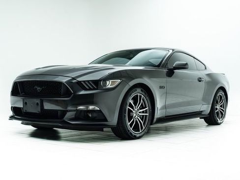 Used 2017 Ford Mustang GT image 8